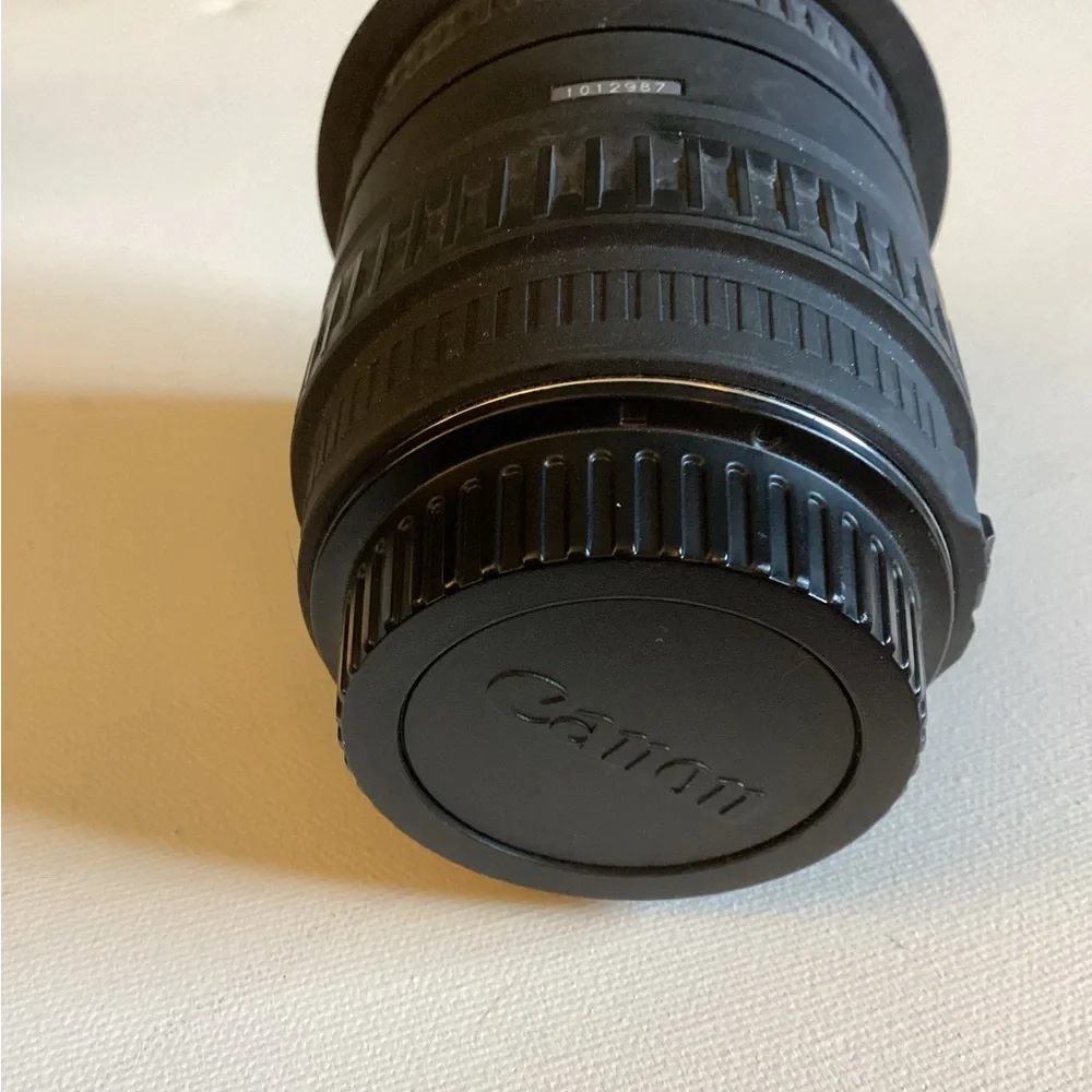 Sigma 17-35mm f/2.8-4 EX ASPHERICAL HSM for Canon **NEVER USED**